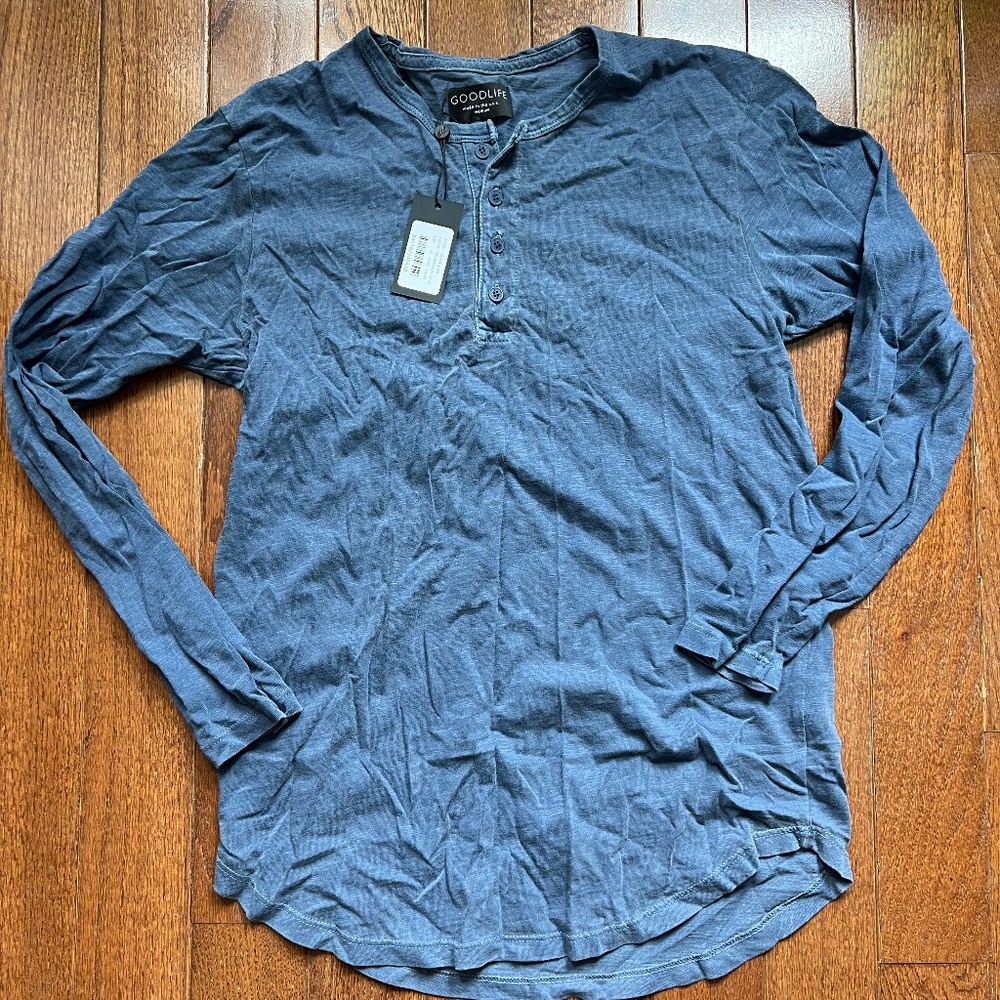 Goodlife long sleeve scallop henley navy
